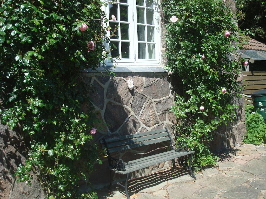 Boegeholmen Bed & Breakfast Snekkersten Exterior photo